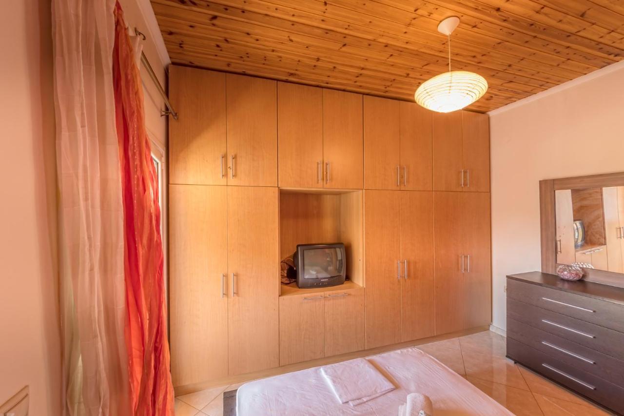 Elisavet Apts Kávos Buitenkant foto