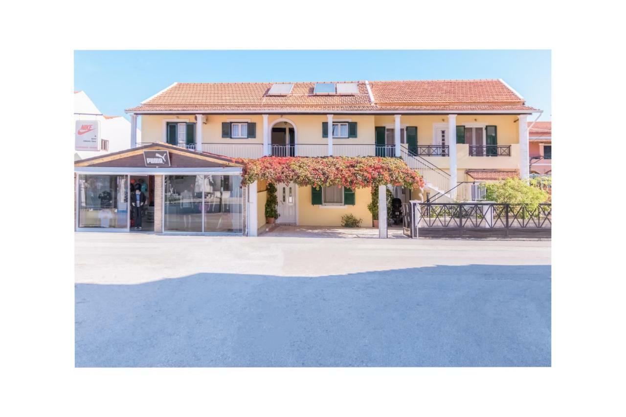 Elisavet Apts Kávos Buitenkant foto