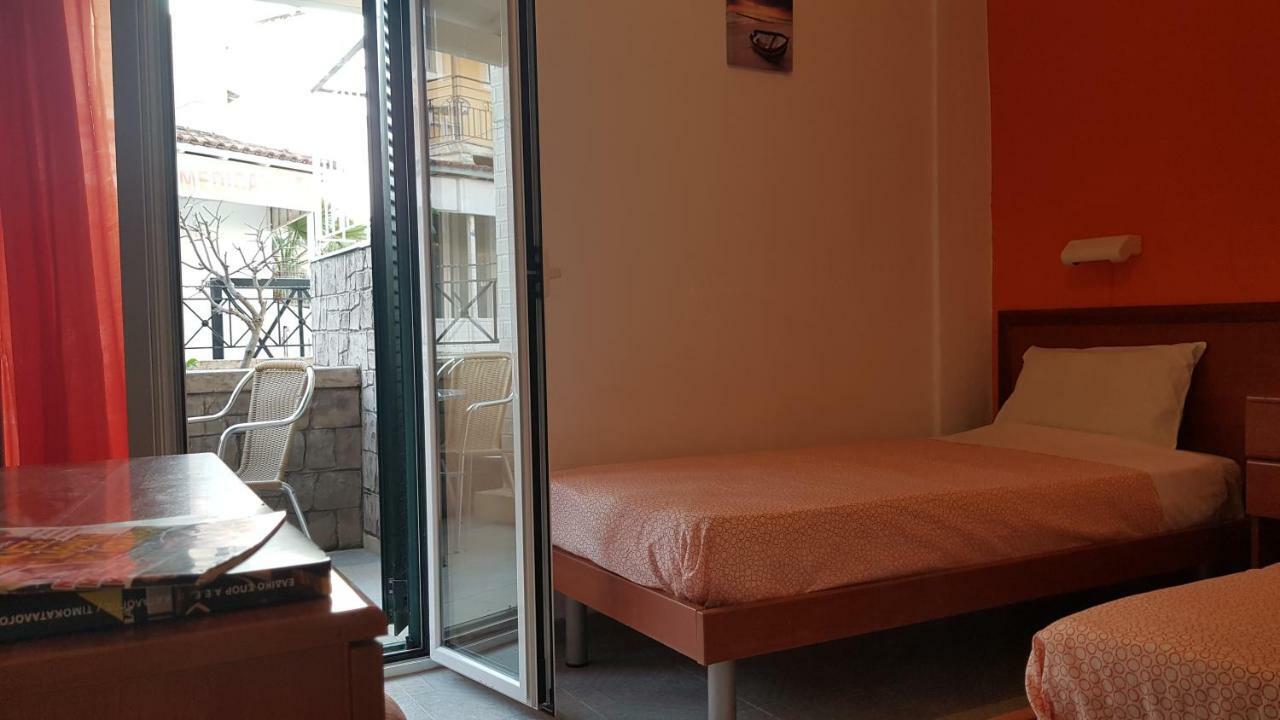 Elisavet Apts Kávos Buitenkant foto