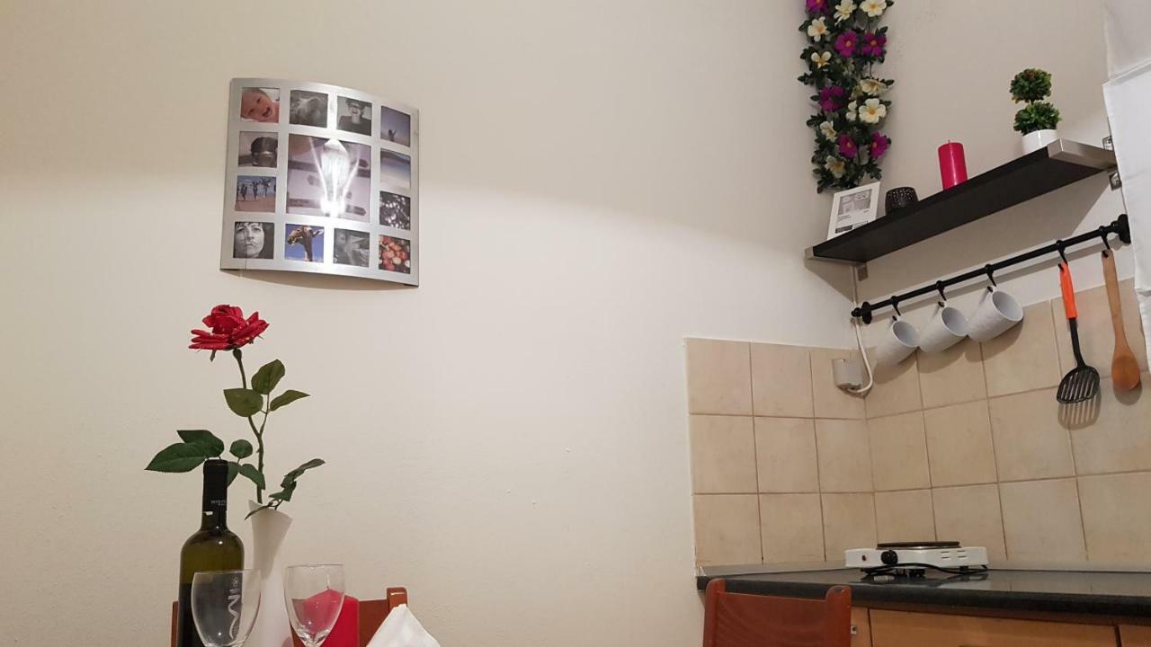 Elisavet Apts Kávos Buitenkant foto