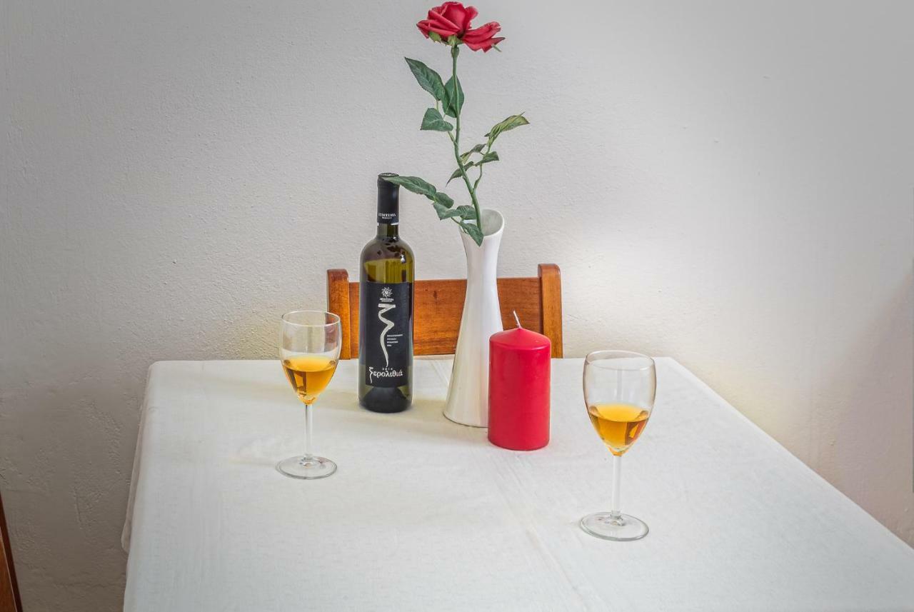 Elisavet Apts Kávos Buitenkant foto