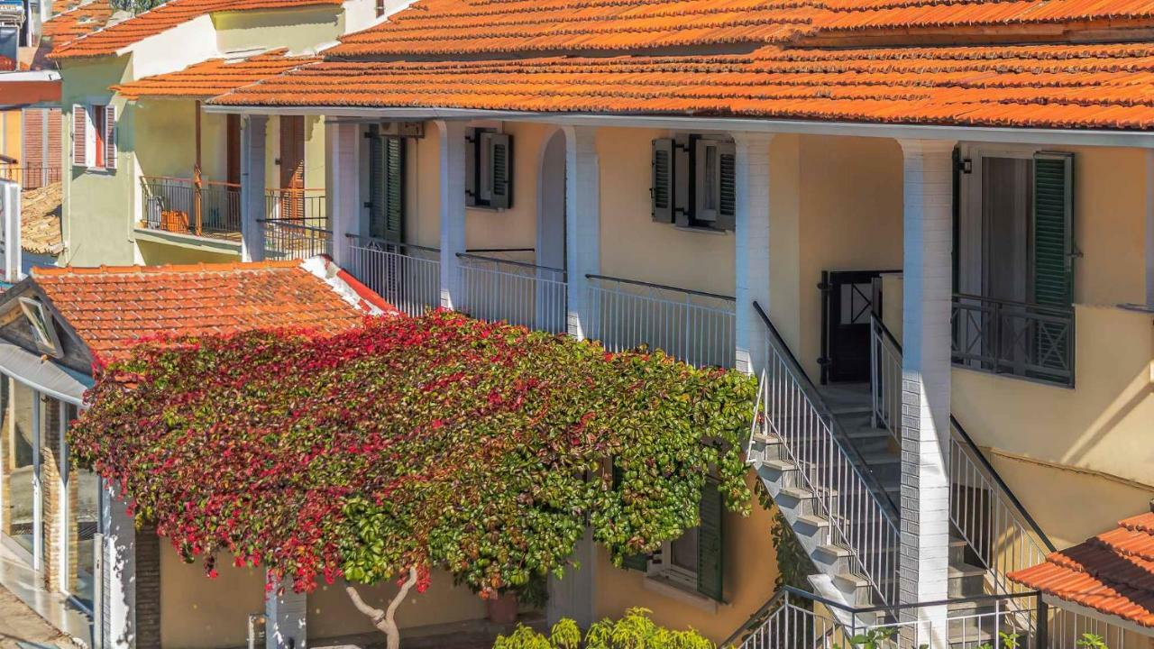 Elisavet Apts Kávos Buitenkant foto